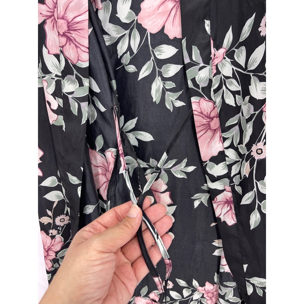 Black Pink Floral Kimono Robe 2XL/3XL Pockets Satin Loungewear - Picture 3 of 11